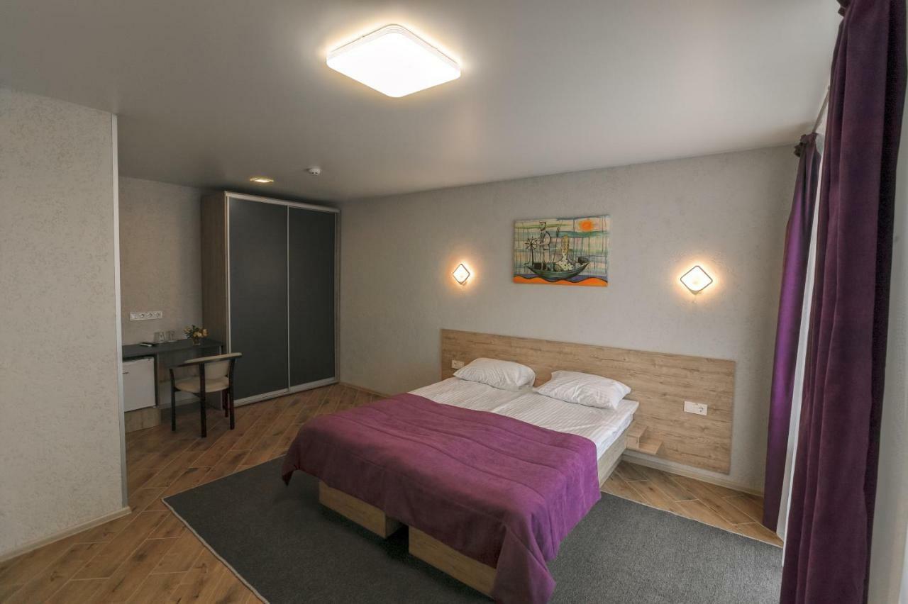 Raziotel Rishelyevskiy Херсон Экстерьер фото